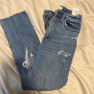 Abercrombie ankle straight ultra high rise size 25